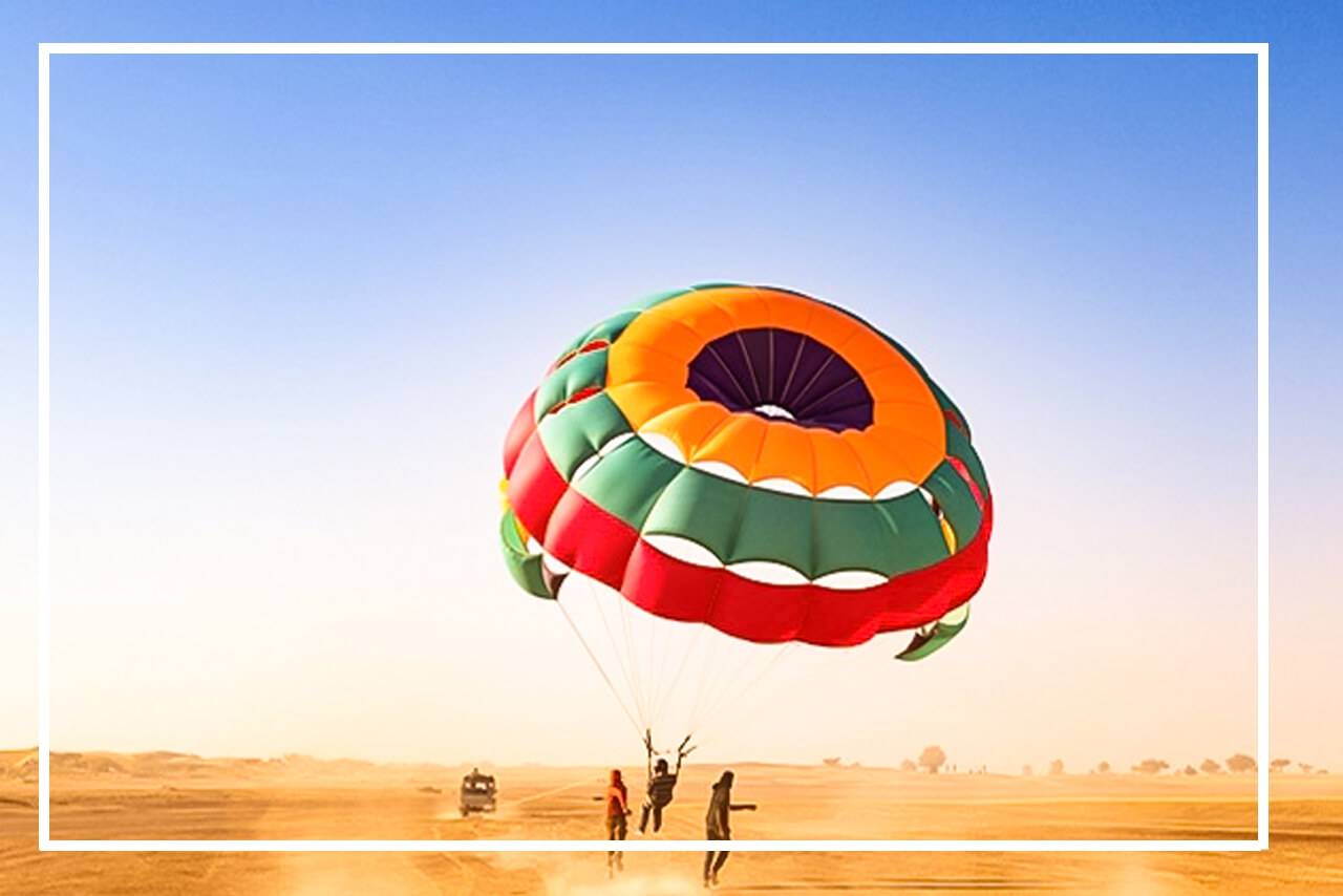 Parasailing in Jaisalmer 
